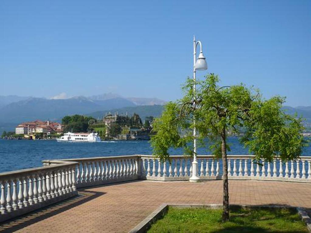 Valgrande Hotel Vogogna Exterior photo