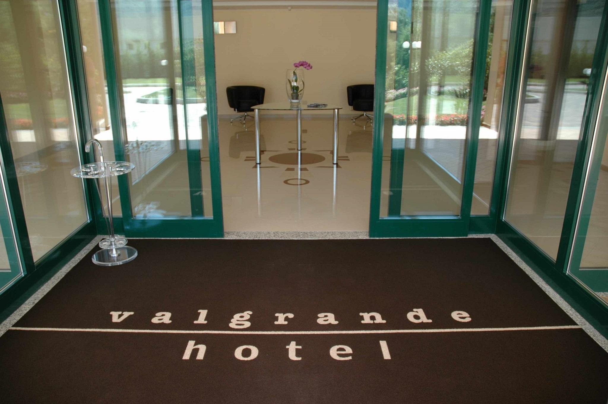 Valgrande Hotel Vogogna Exterior photo